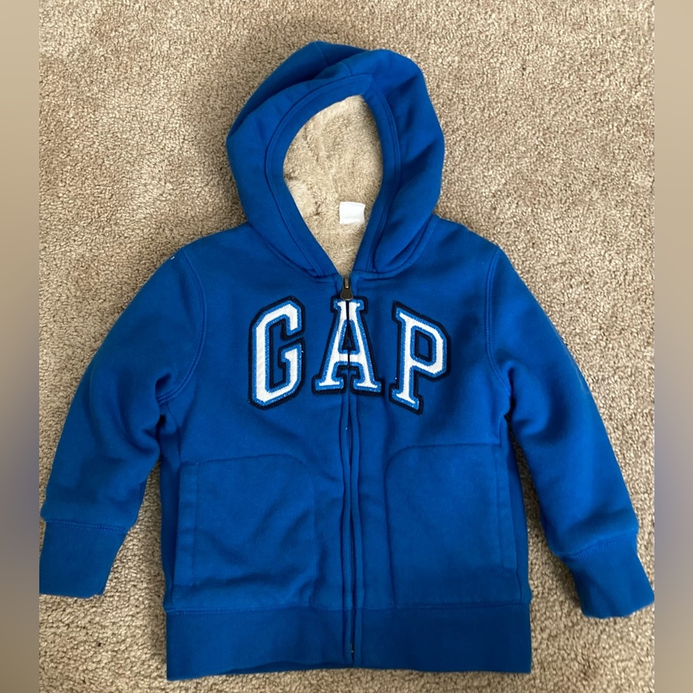 GAP sweat jacket,